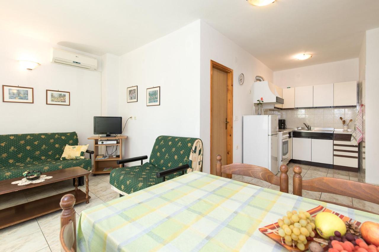 Apartmani Anita 푸나트 외부 사진